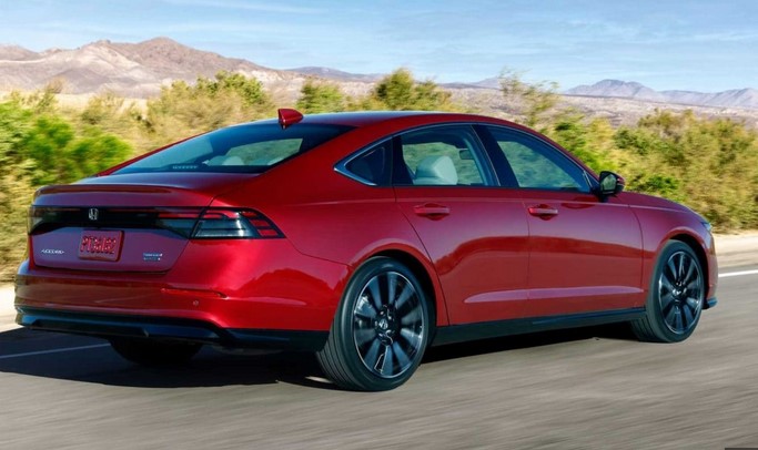 Культовая HONDA ACCORD и ее обзор